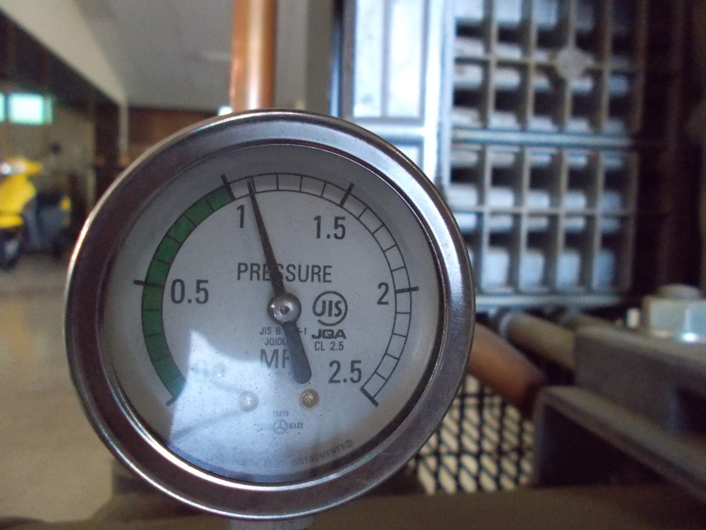 アネスト岩田　中古　コンプレッサー①　TLP75EG-10