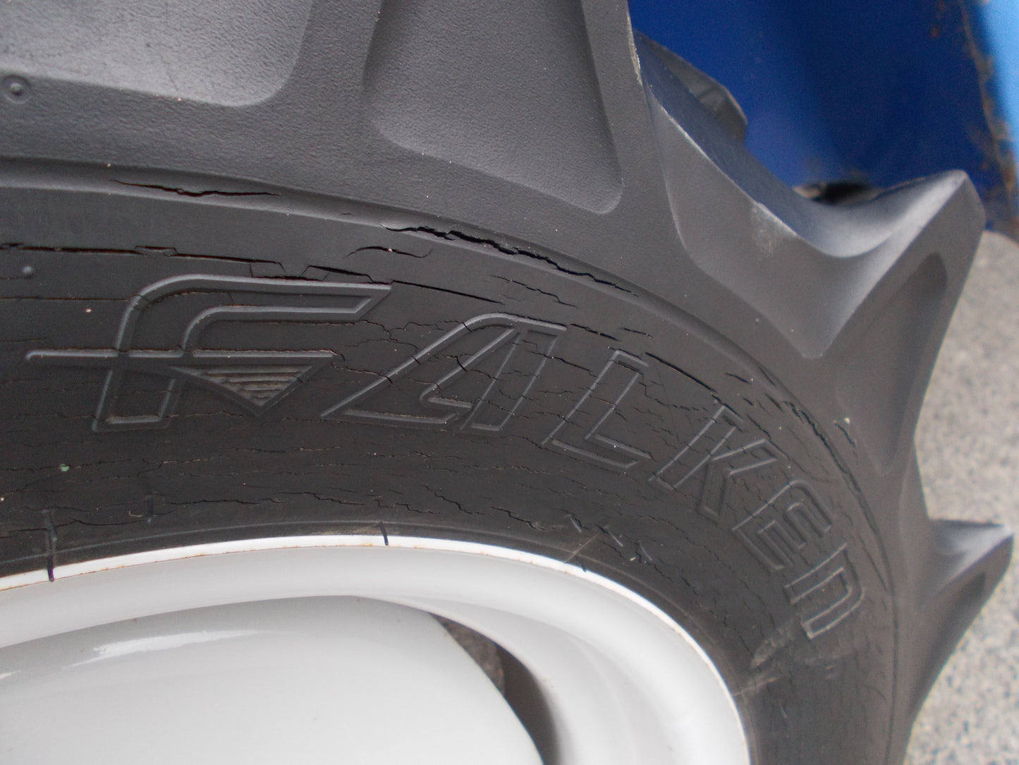イセキ　中古　トラクター　TM16-S