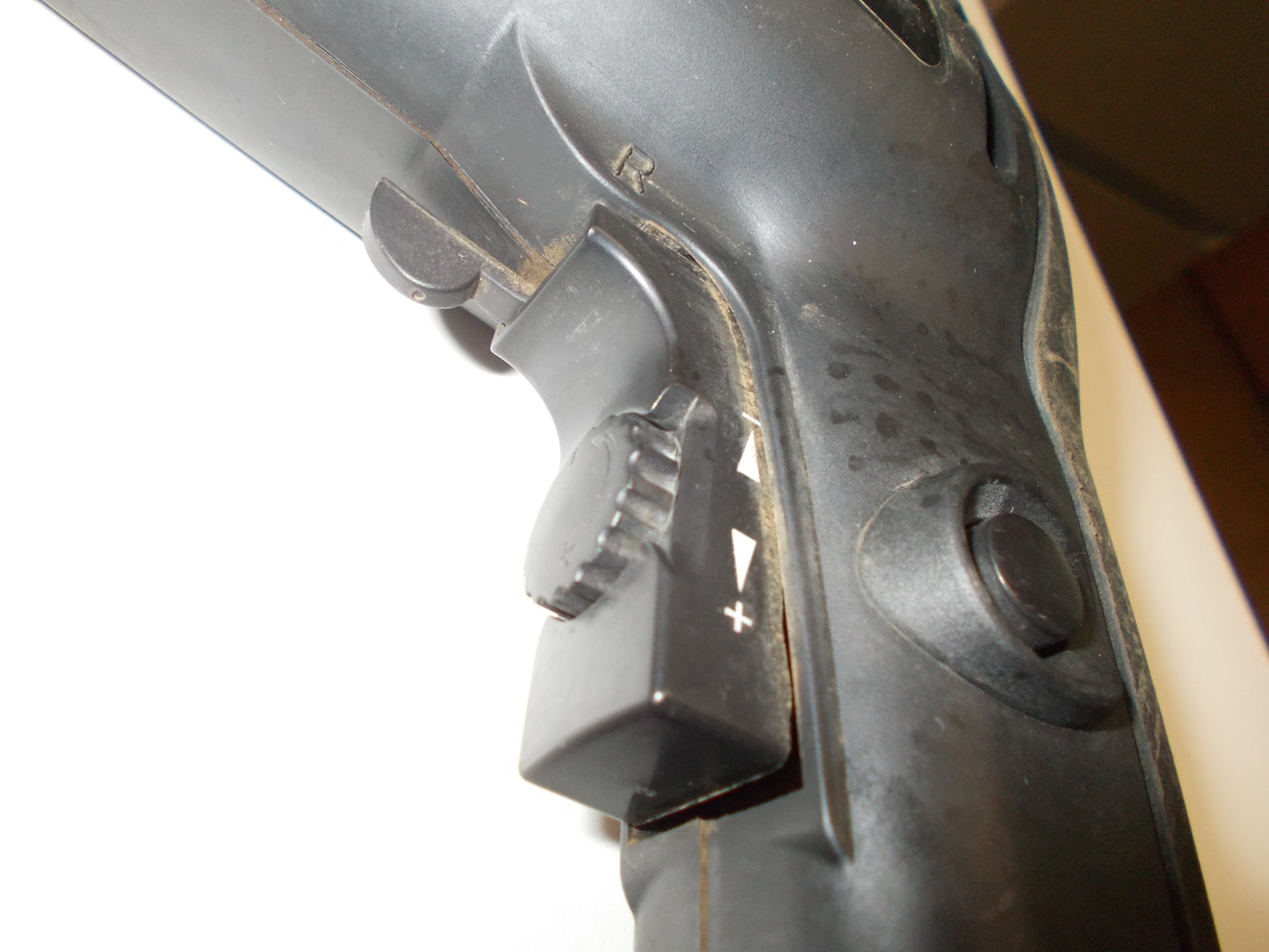 新興製作所　中古　電動ドリル　SVV-130A