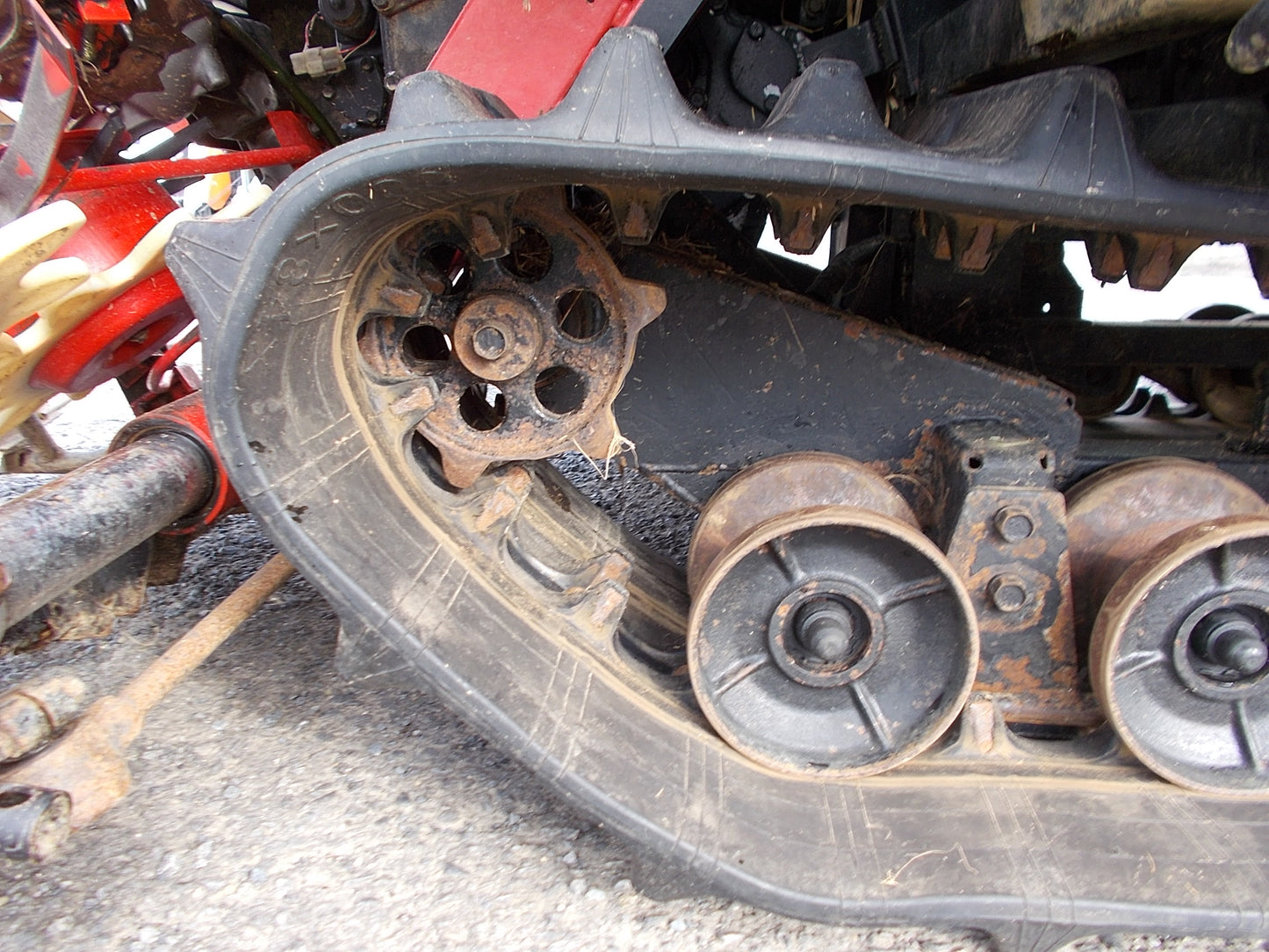 ヤンマー　ジャンク品　コンバイン　2条刈　１８馬力　