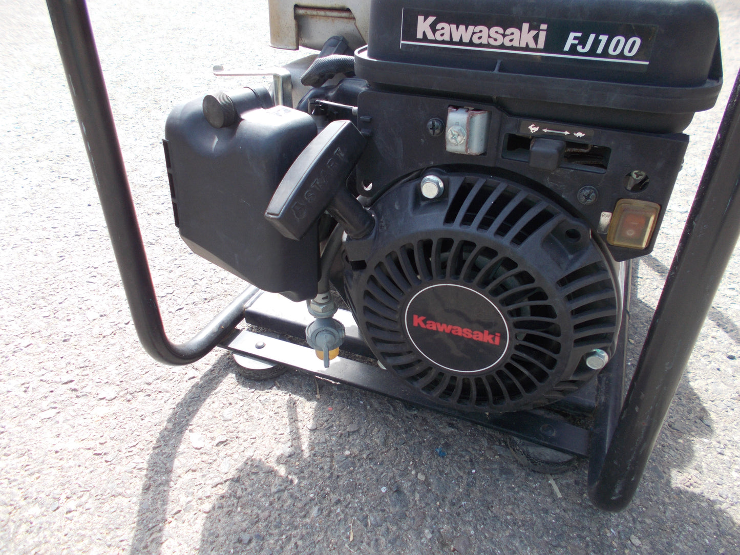 イセキアグリ　中古　エンジンポンプ　PE40J
