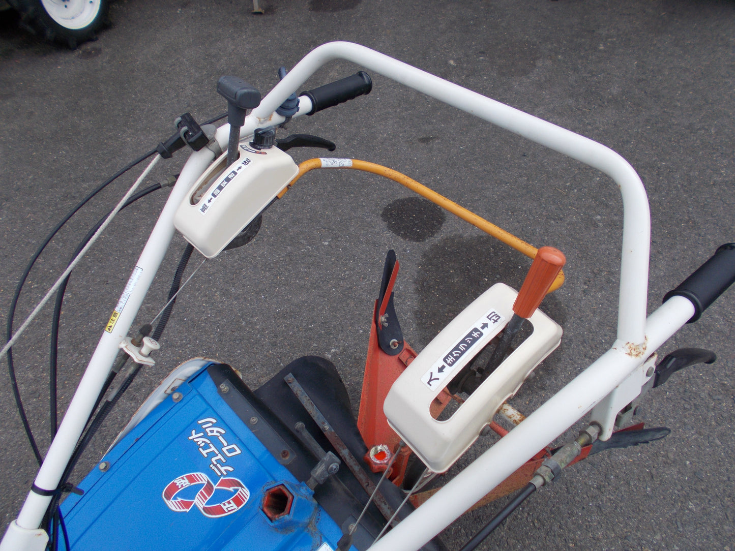 イセキ　中古　耕耘機　KVR70-HX