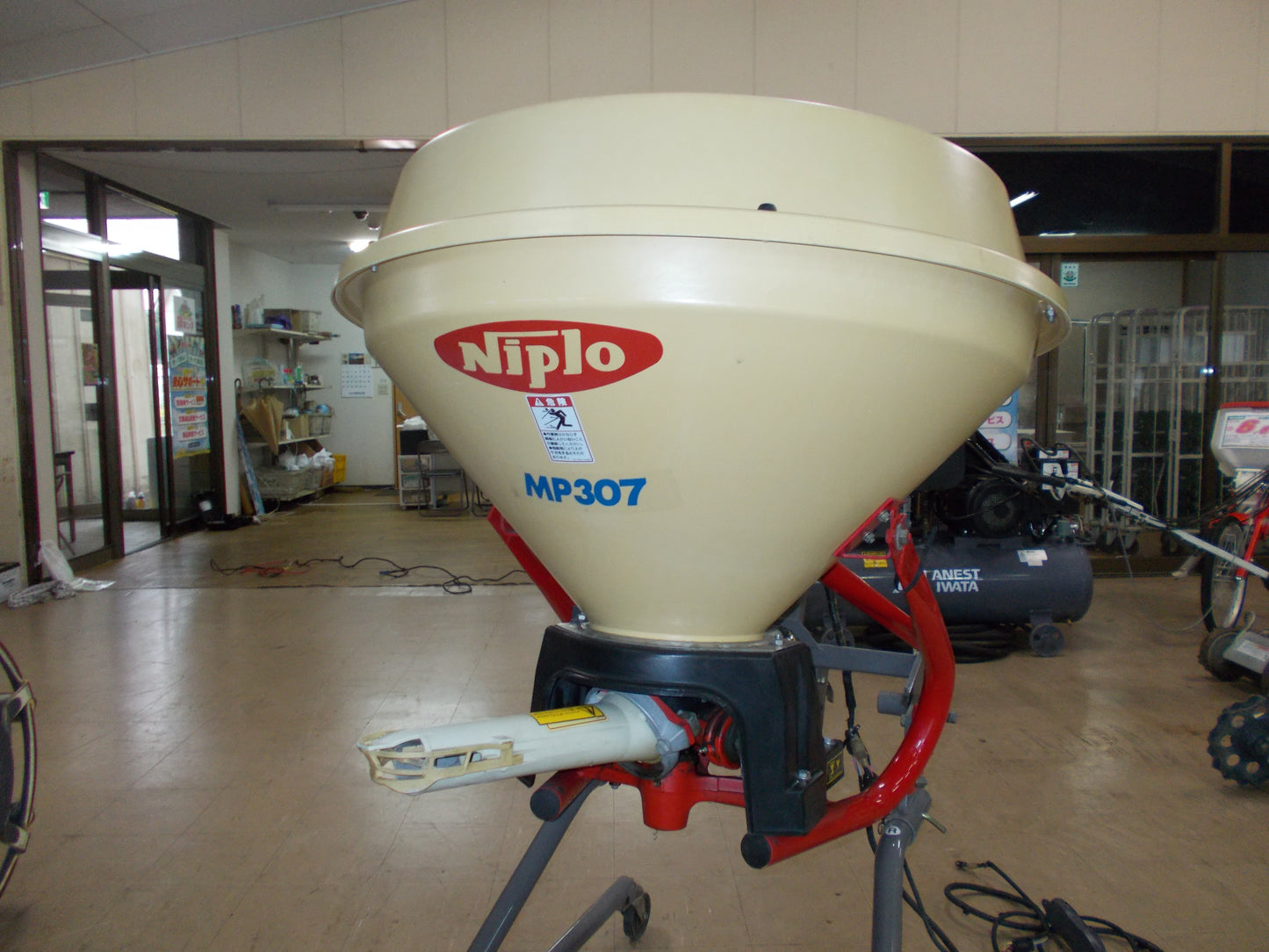 ニプロ　中古　ブロードキャスター　MP-307