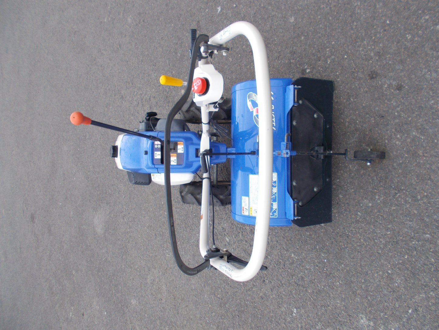 イセキ　中古　耕耘機　KCR600-HX