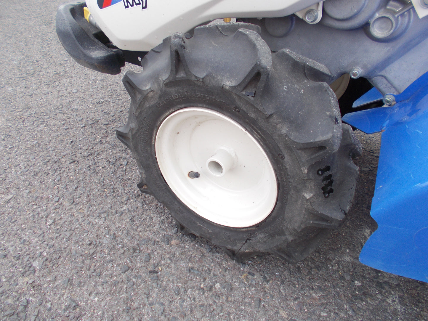 イセキ　中古　耕耘機　KCR600-HX