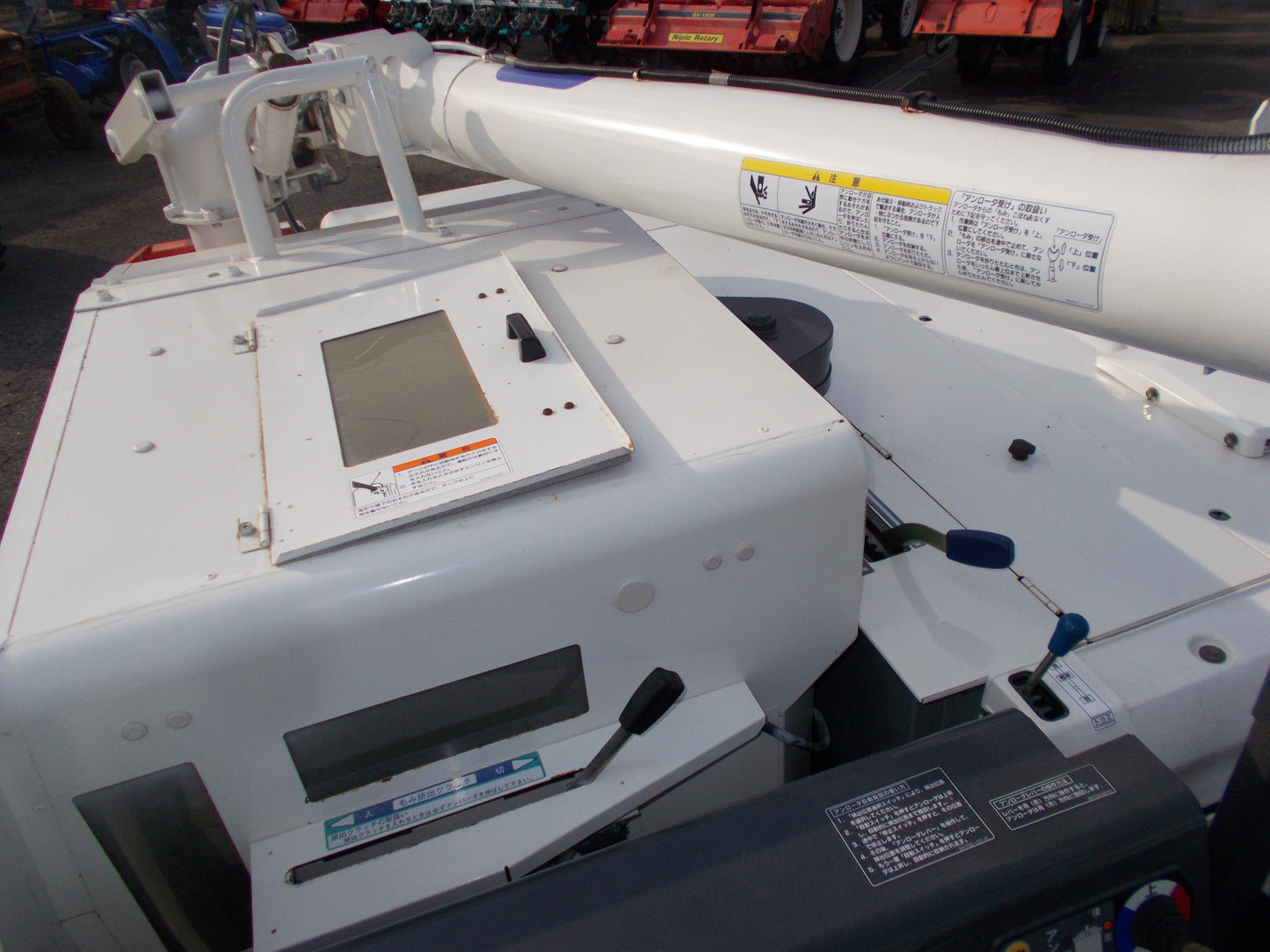 クボタ　中古　コンバイン　ARN331