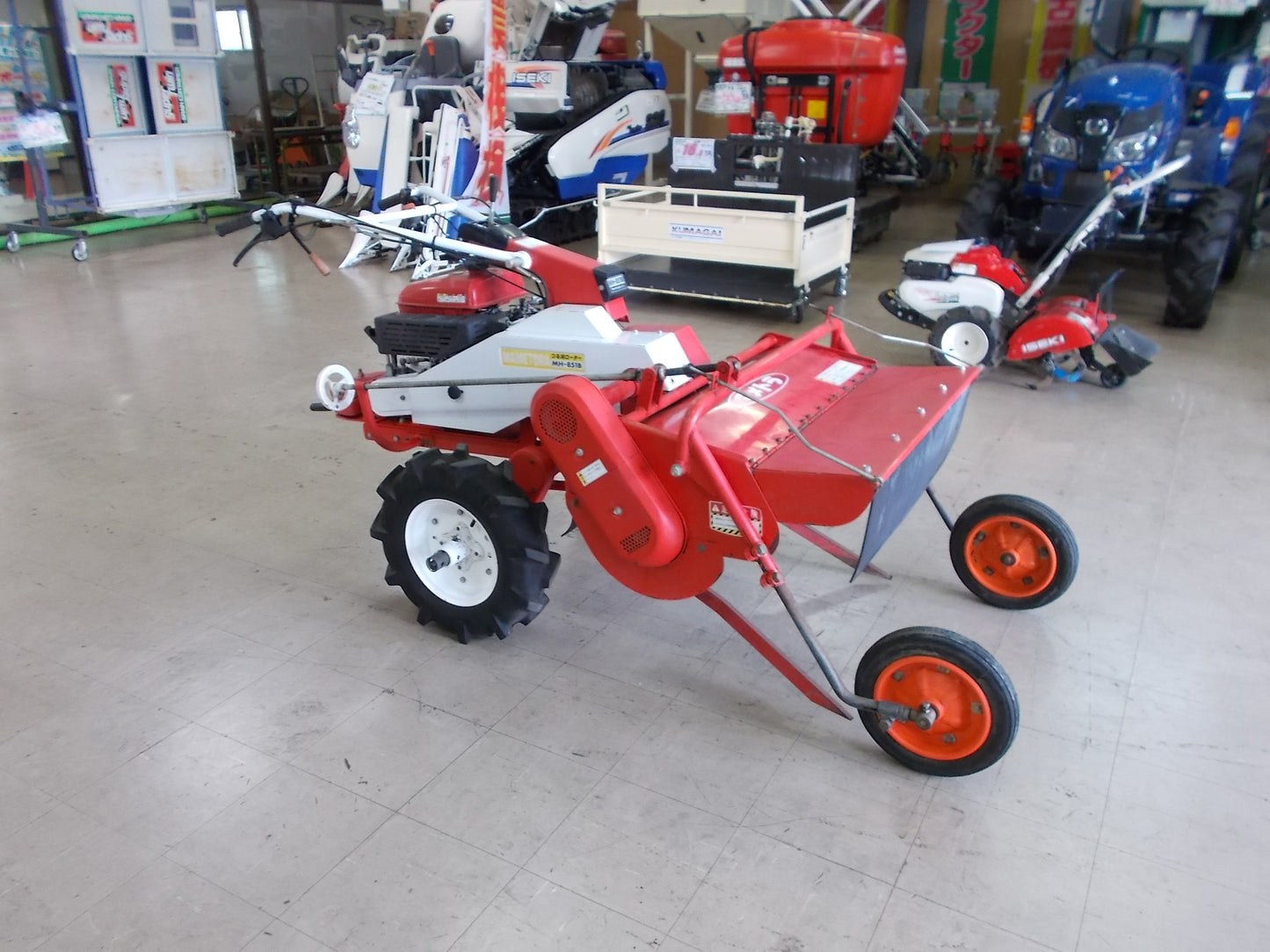 マメトラ　中古　つる刈り機　MH-851B　訳アリ品