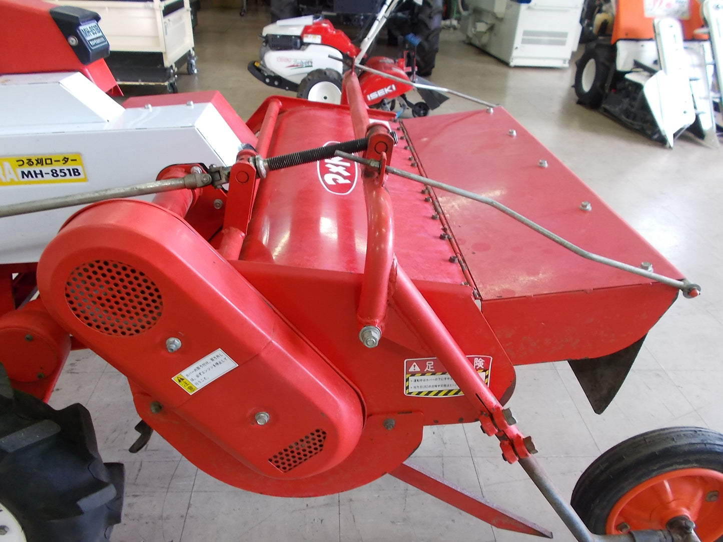 マメトラ　中古　つる刈り機　MH-851B　訳アリ品