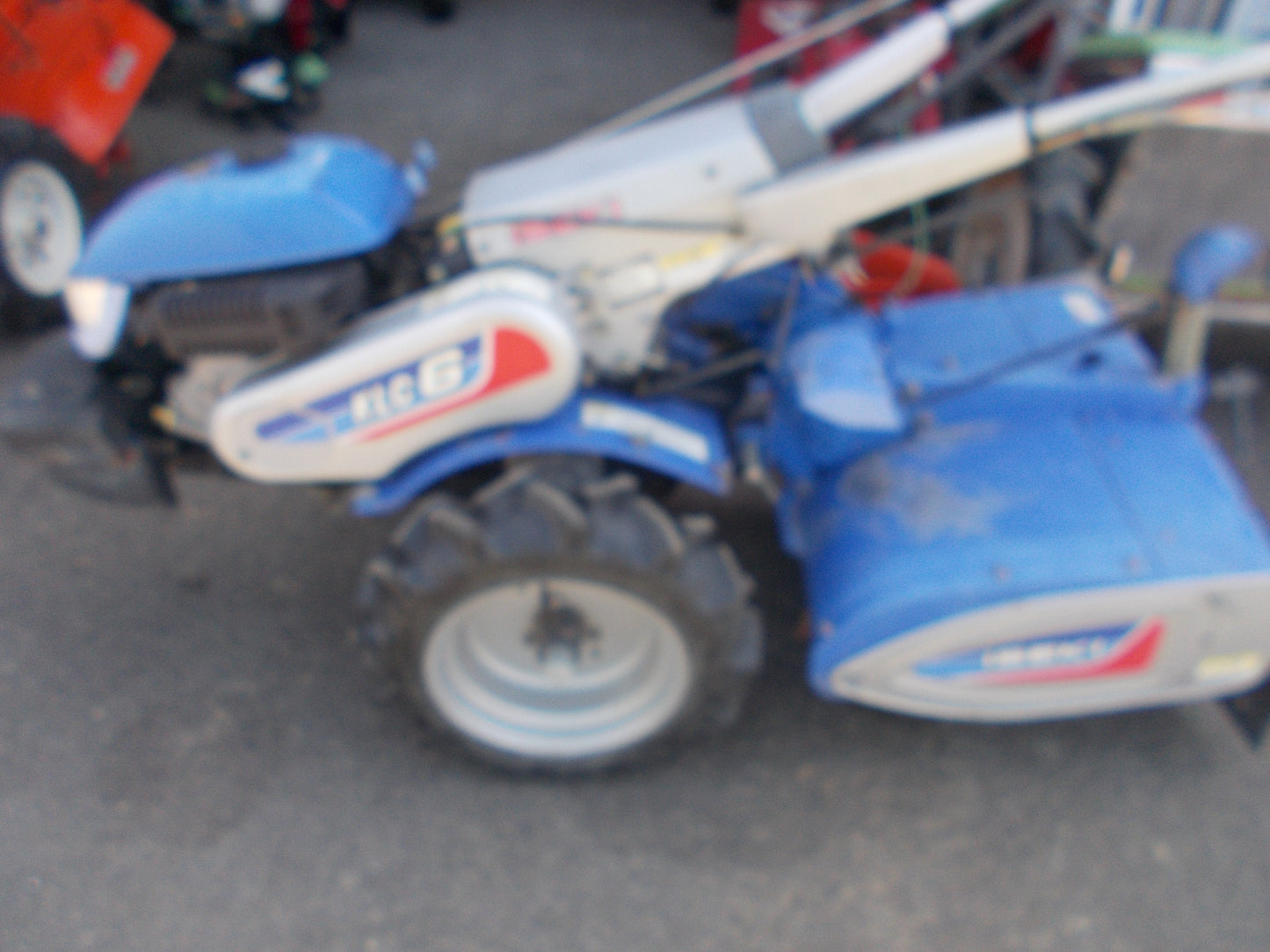 イセキ　中古　耕耘機　KLC6-RV12