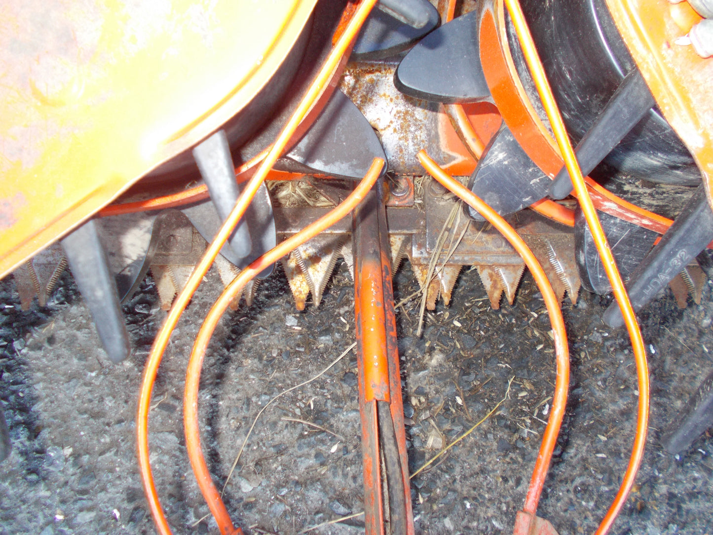 クボタ　中古　コンバイン　SR14J ※ジャンク品