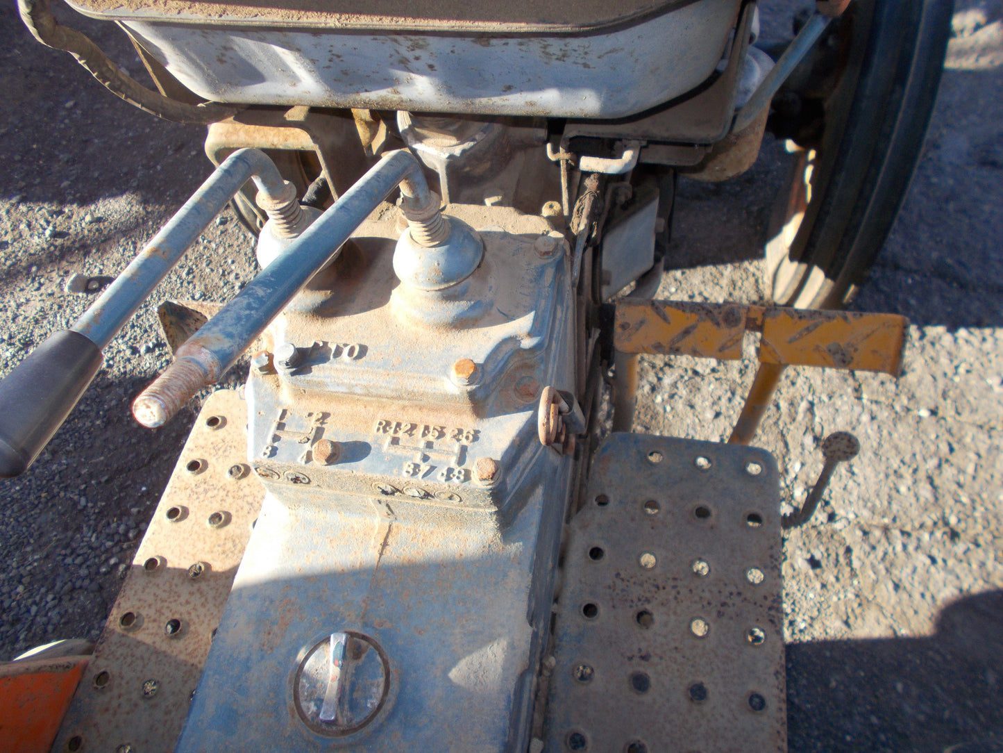 クボタ　中古　トラクター　L1500　※ジャンク品