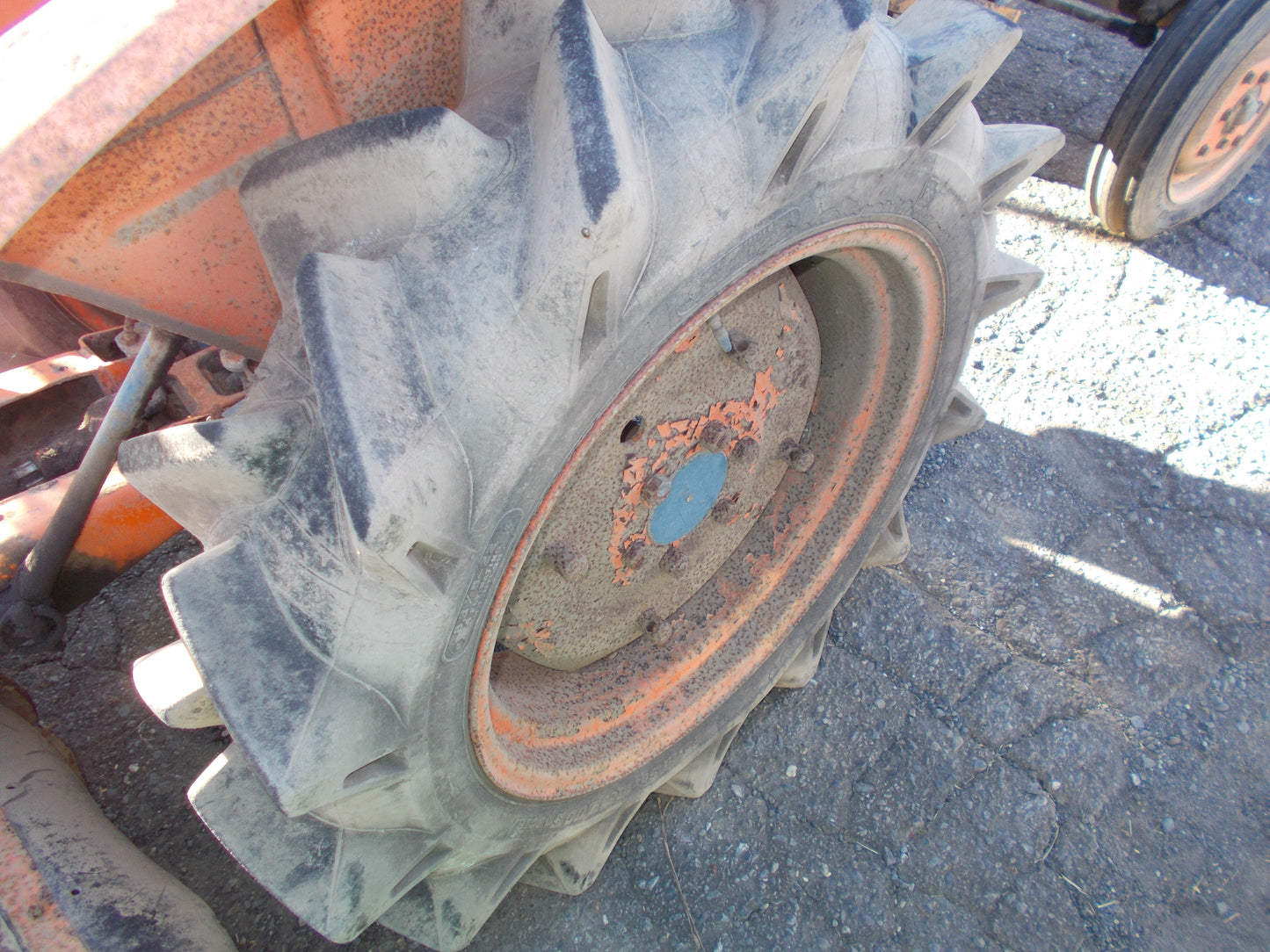 クボタ　中古　トラクター　L1500　※ジャンク品