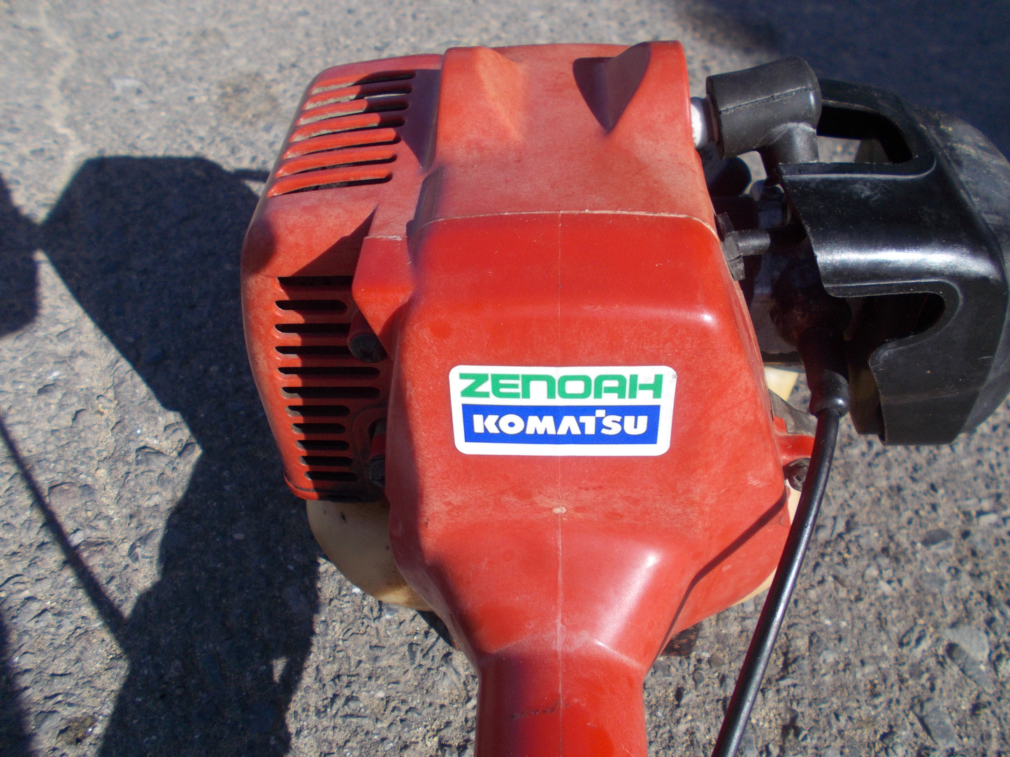 ゼノア　中古　草刈機　BC225D
