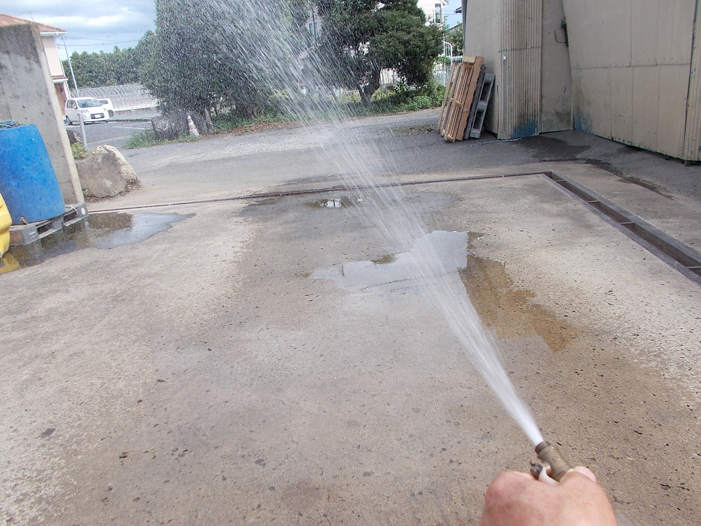 工進　中古　タンクキャリー付きエンジン動噴　ES-50T　50Lタンク