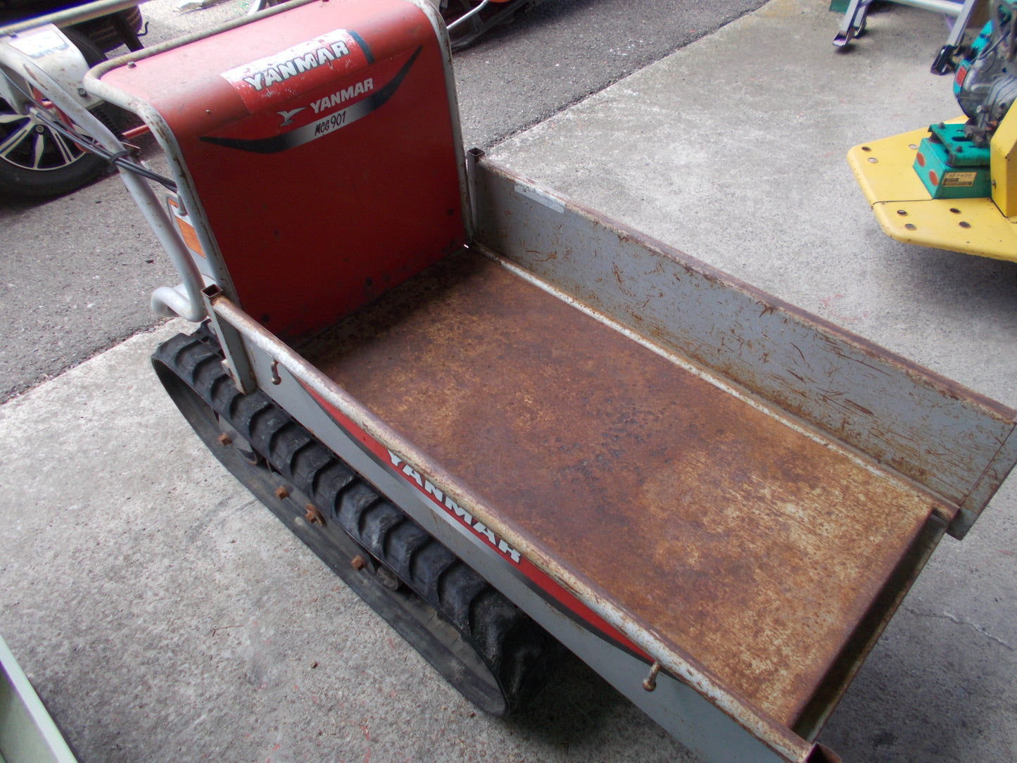 ヤンマー　中古　運搬車　MCG901