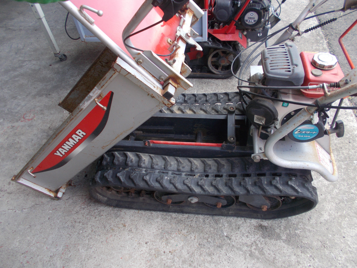ヤンマー　中古　運搬車　MCG901
