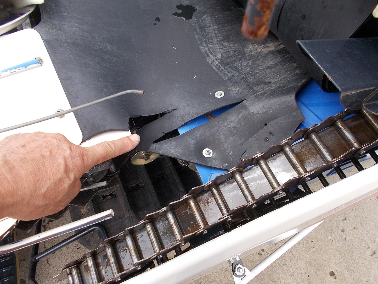 イセキ　中古　コンバイン　HVB315G　３条刈り