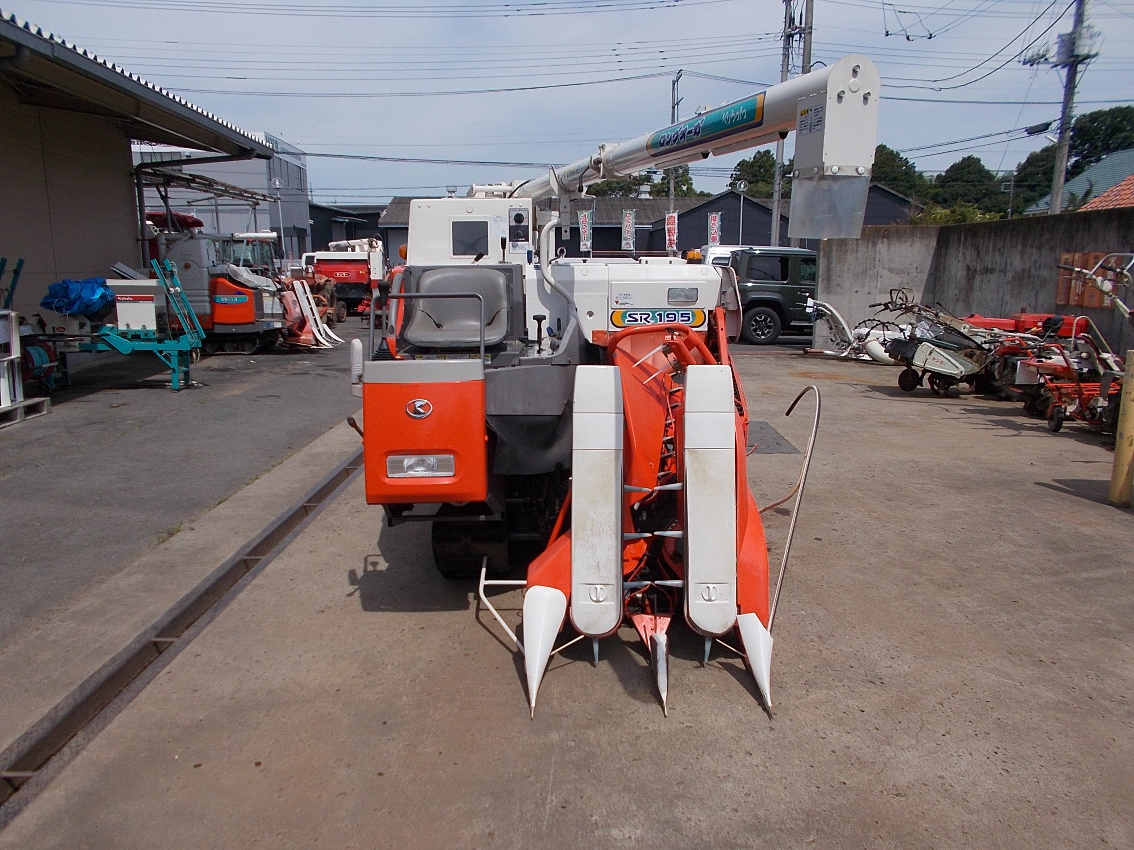 クボタ　コンバイン　SR-195 多少難あり　最安値 クボタ コンバイン SR-195 多少難あり 最安値 - メルカリ