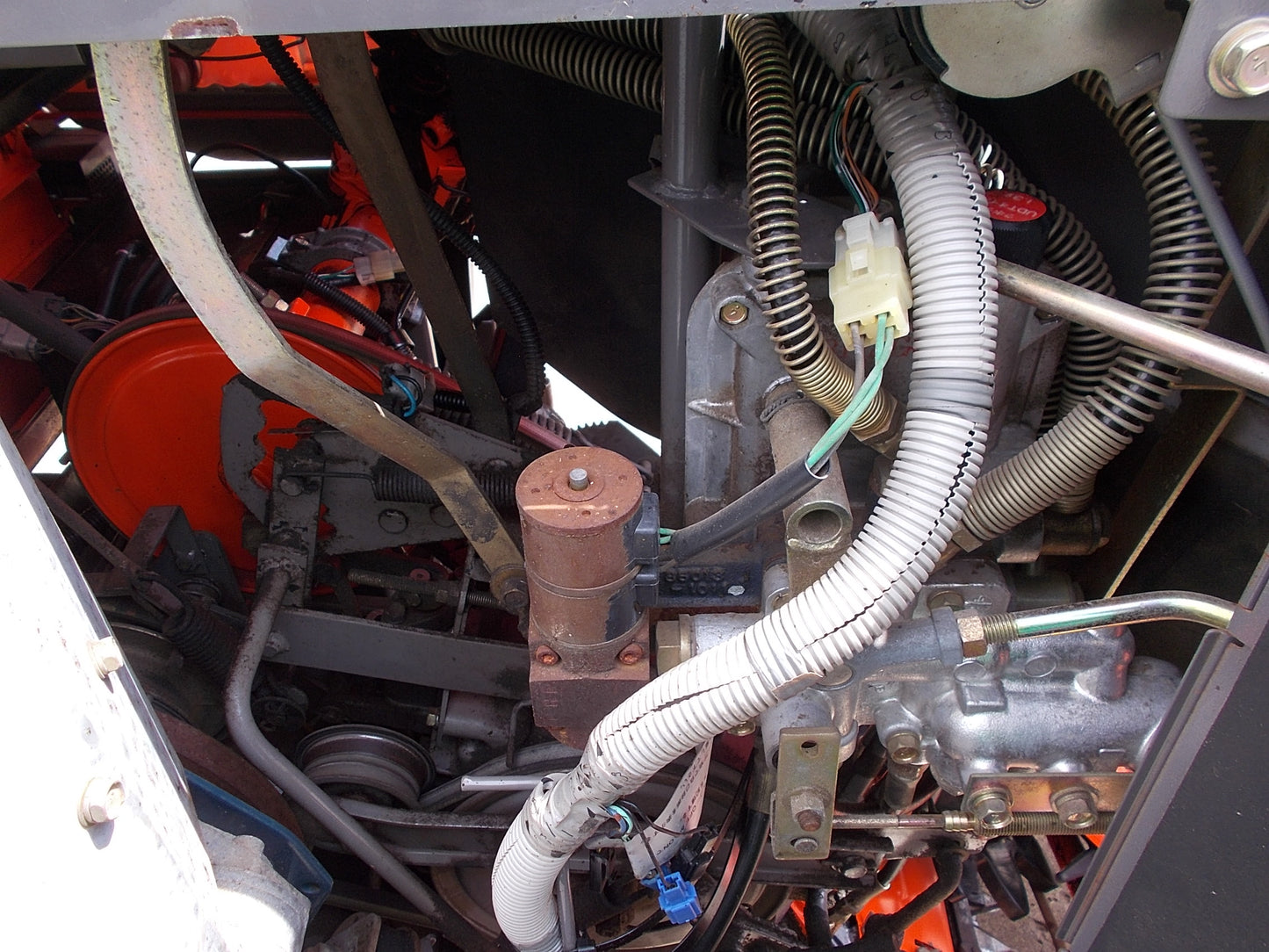 クボタ　中古　コンバイン　SR195　２条刈り