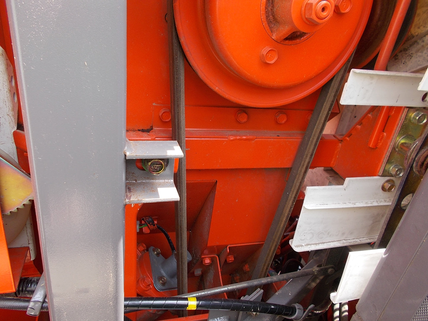 クボタ　中古　コンバイン　SR195　２条刈り