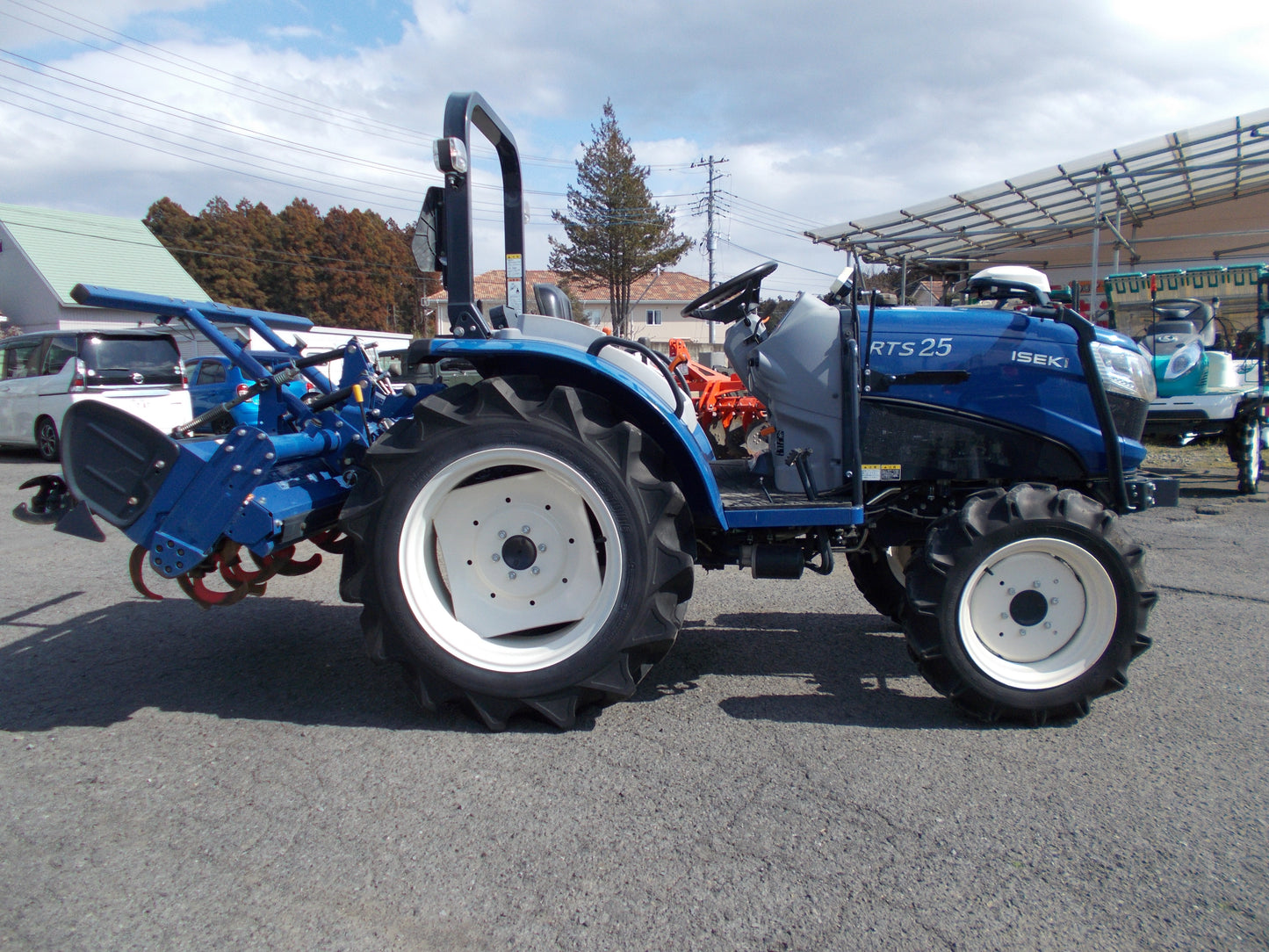 イセキ　中古　トラクター　RTS25