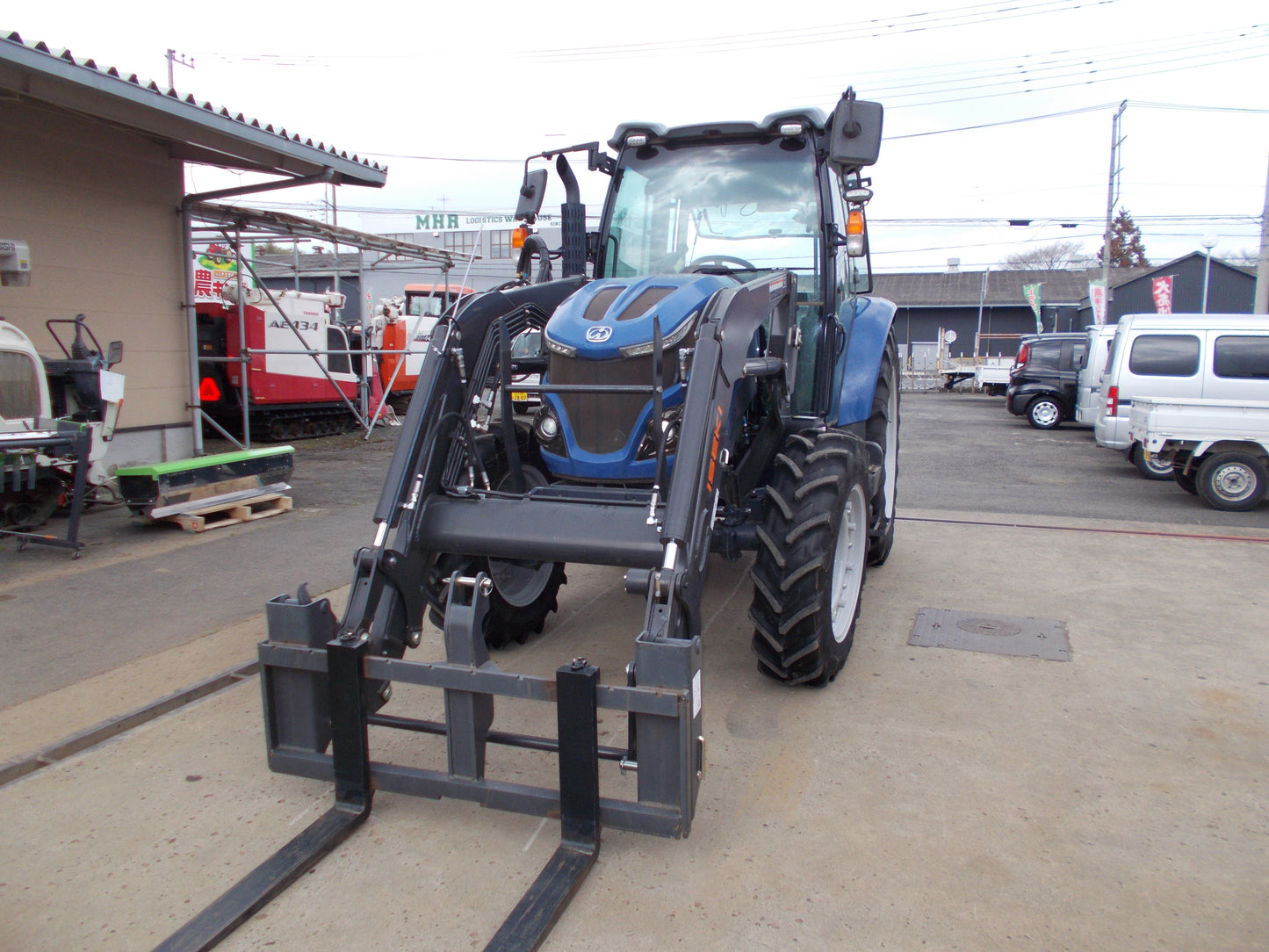 イセキ　中古　トラクター　TJV985