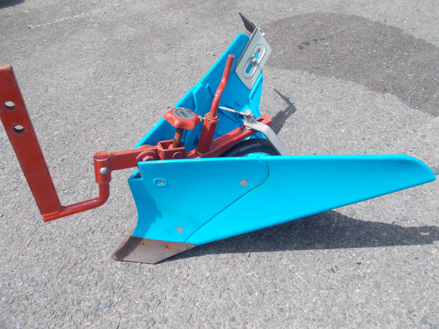クボタ　中古　耕耘機　TRS60