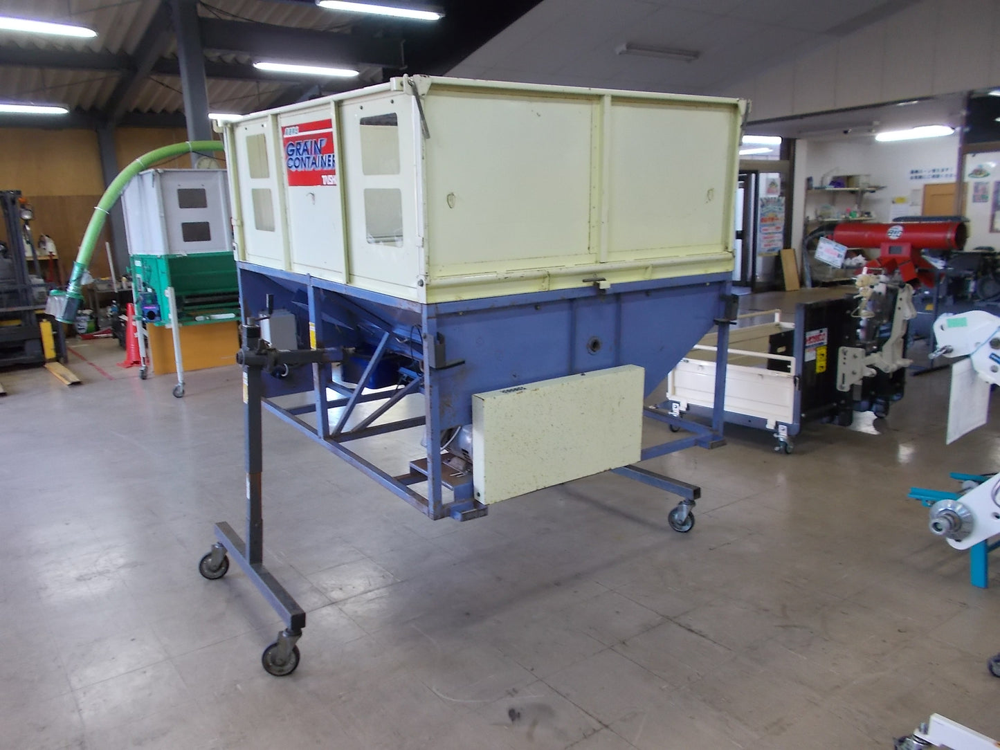 タイショウ　中古　グレーンコンテナ　UD-11　排出ホース無し本体のみ