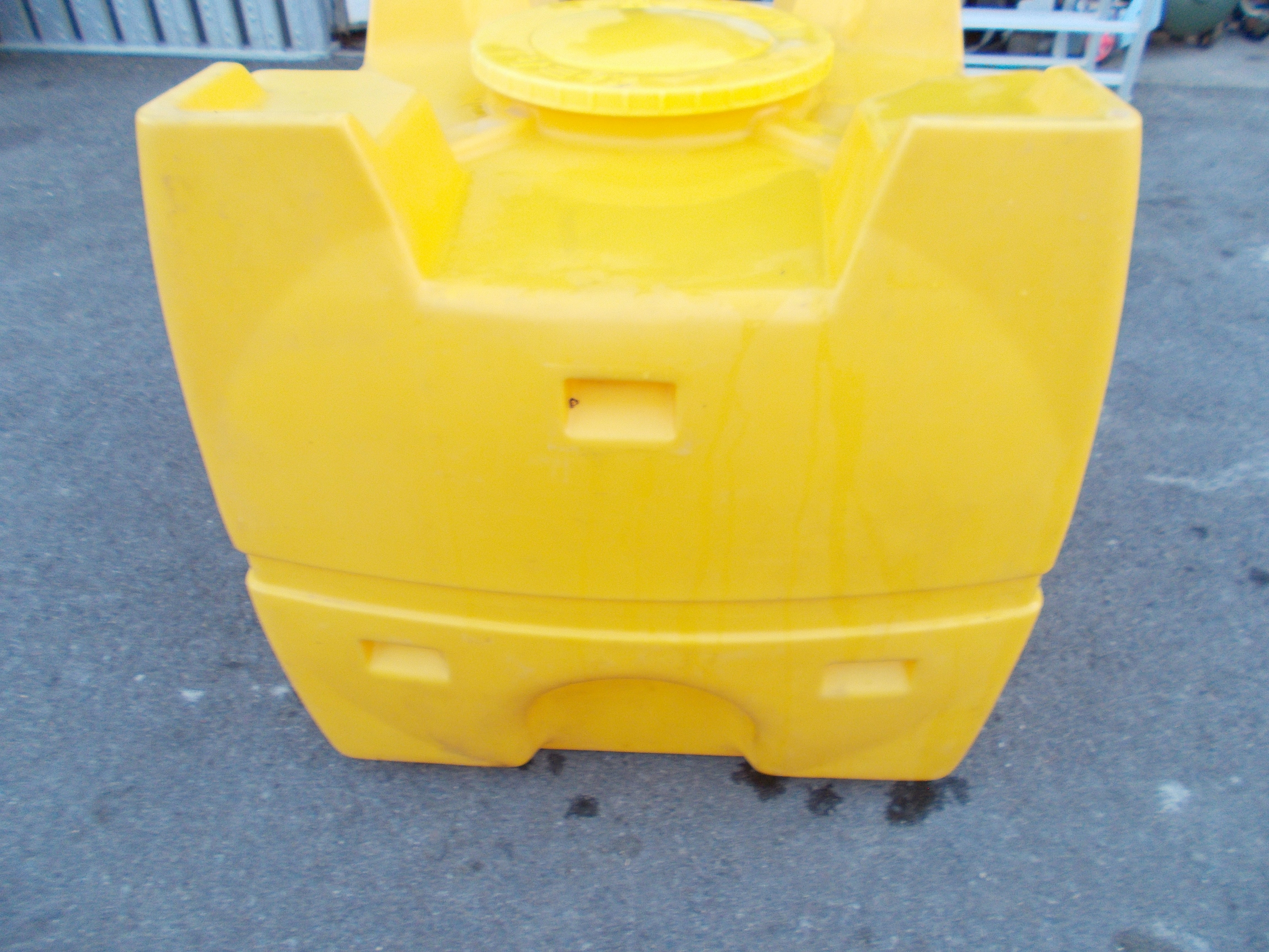 中古ホームローリータンク ローリータンク ホームローリー 200L W640mm×D800mm×H580mm HLT-200