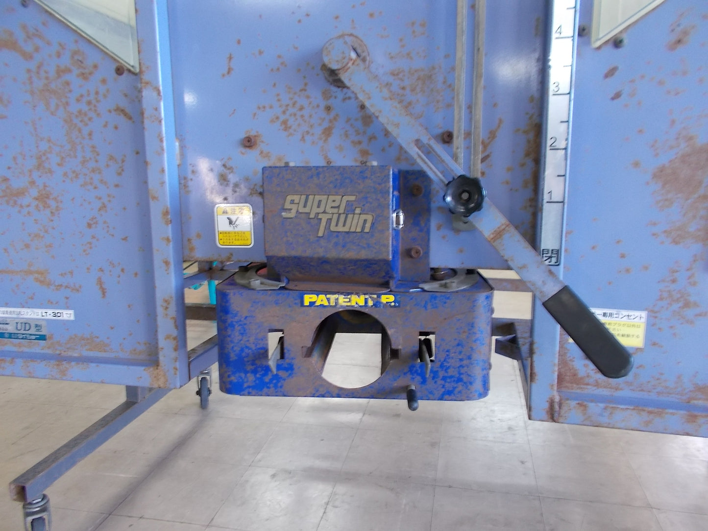 タイショウ　中古　グレーンコンテナ　UD-11　排出ホース無し本体のみ