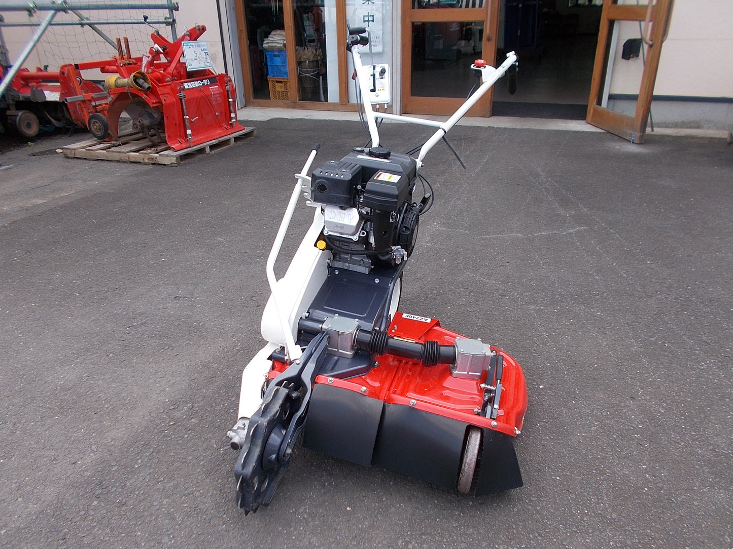 共立　中古　ウィングモア　AZ746F