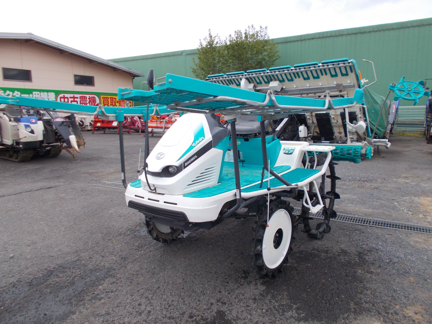 クボタ　中古　田植機　EP67
