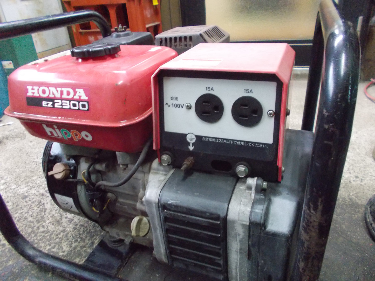 ホンダ　中古　発電機　EZ2300　　