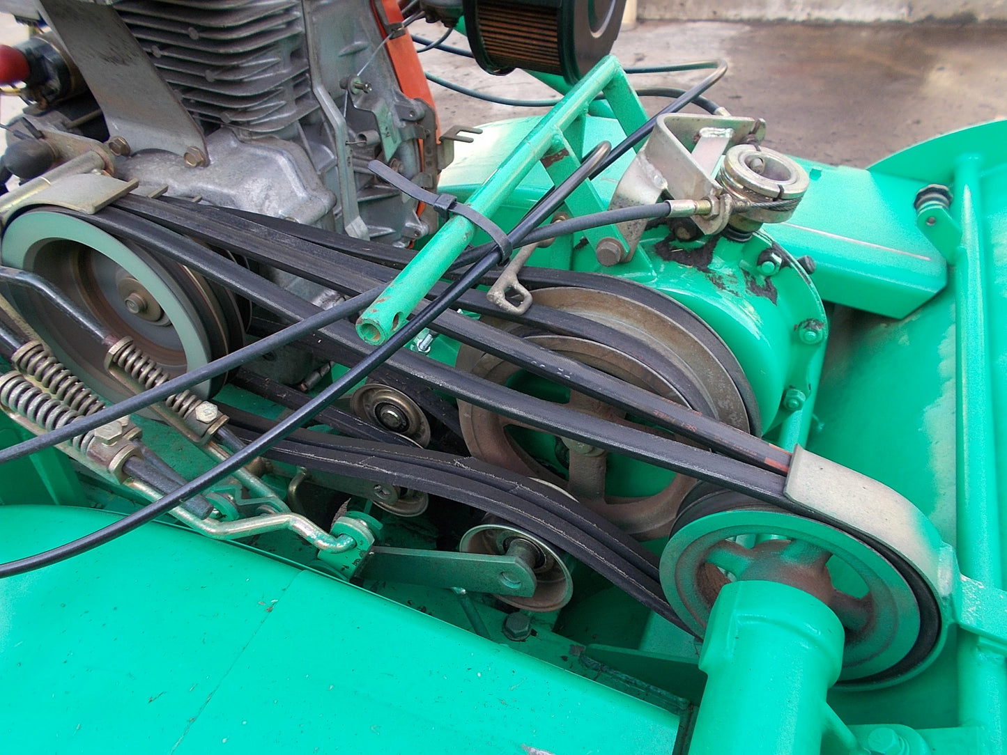 バロネス　中古　ハンマーナイフモア　HMB95