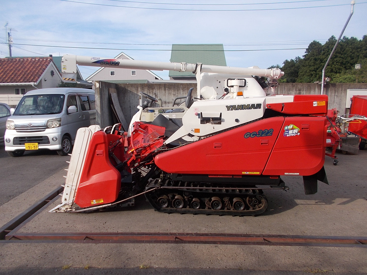 ヤンマー　中古　コンバイン　GC322