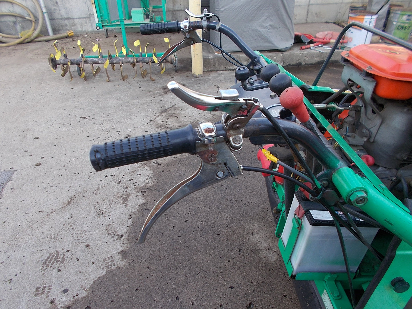 バロネス　中古　ハンマーナイフモア　HMB95