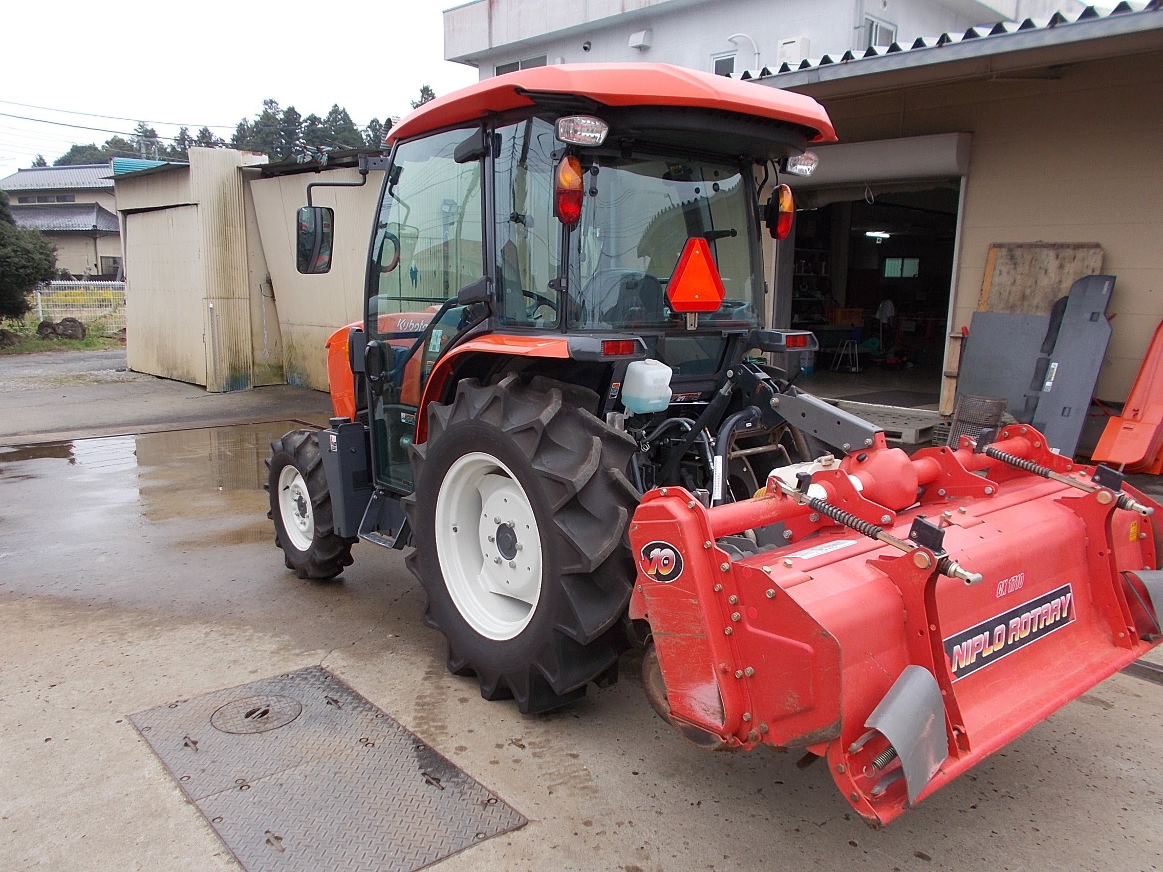 クボタL1-33D四輪駆動33馬力ディーゼル水冷4サイクル中古トラクター