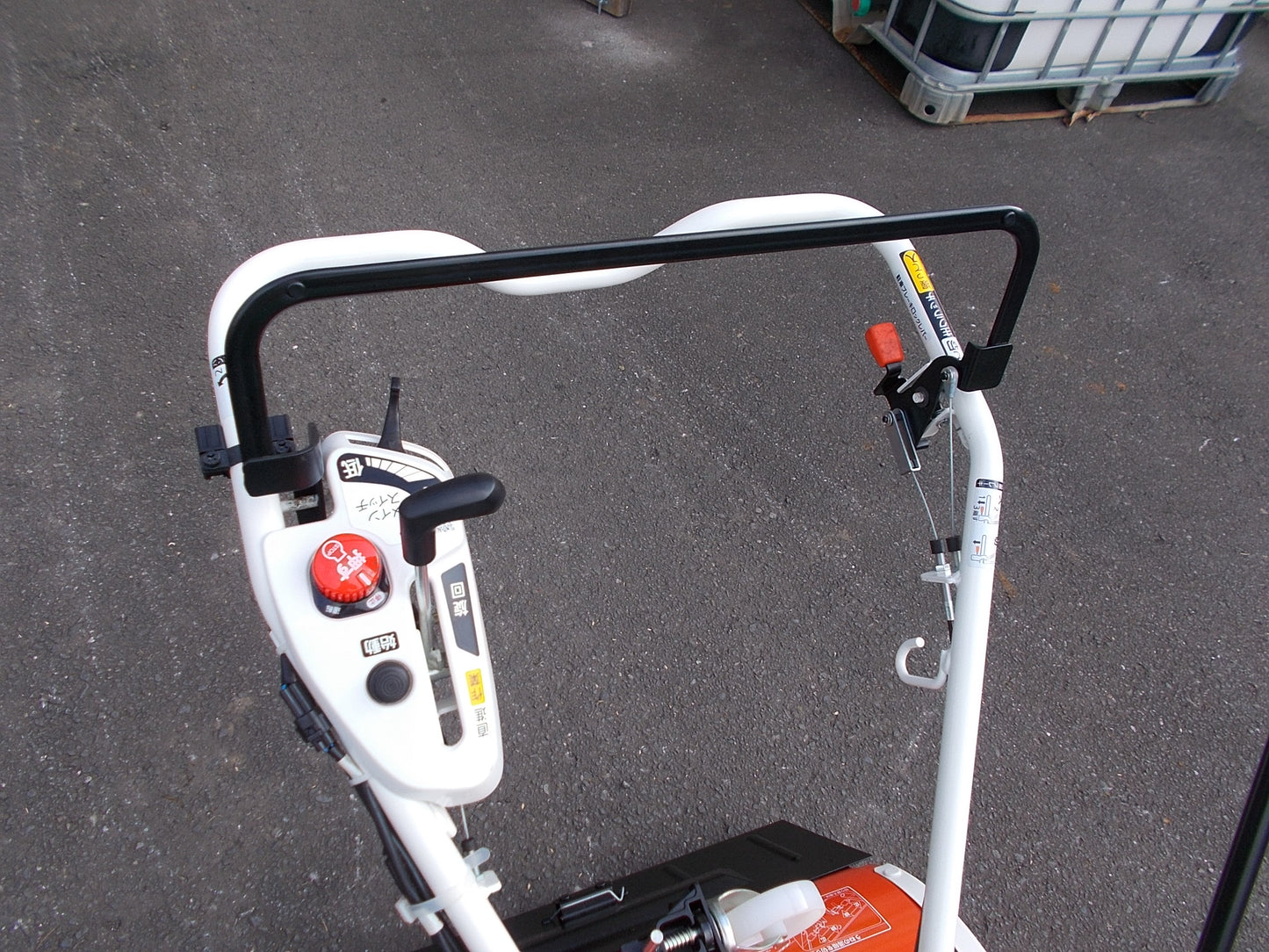 クボタ　中古　管理機　TRS600E　セル付き 未使用品