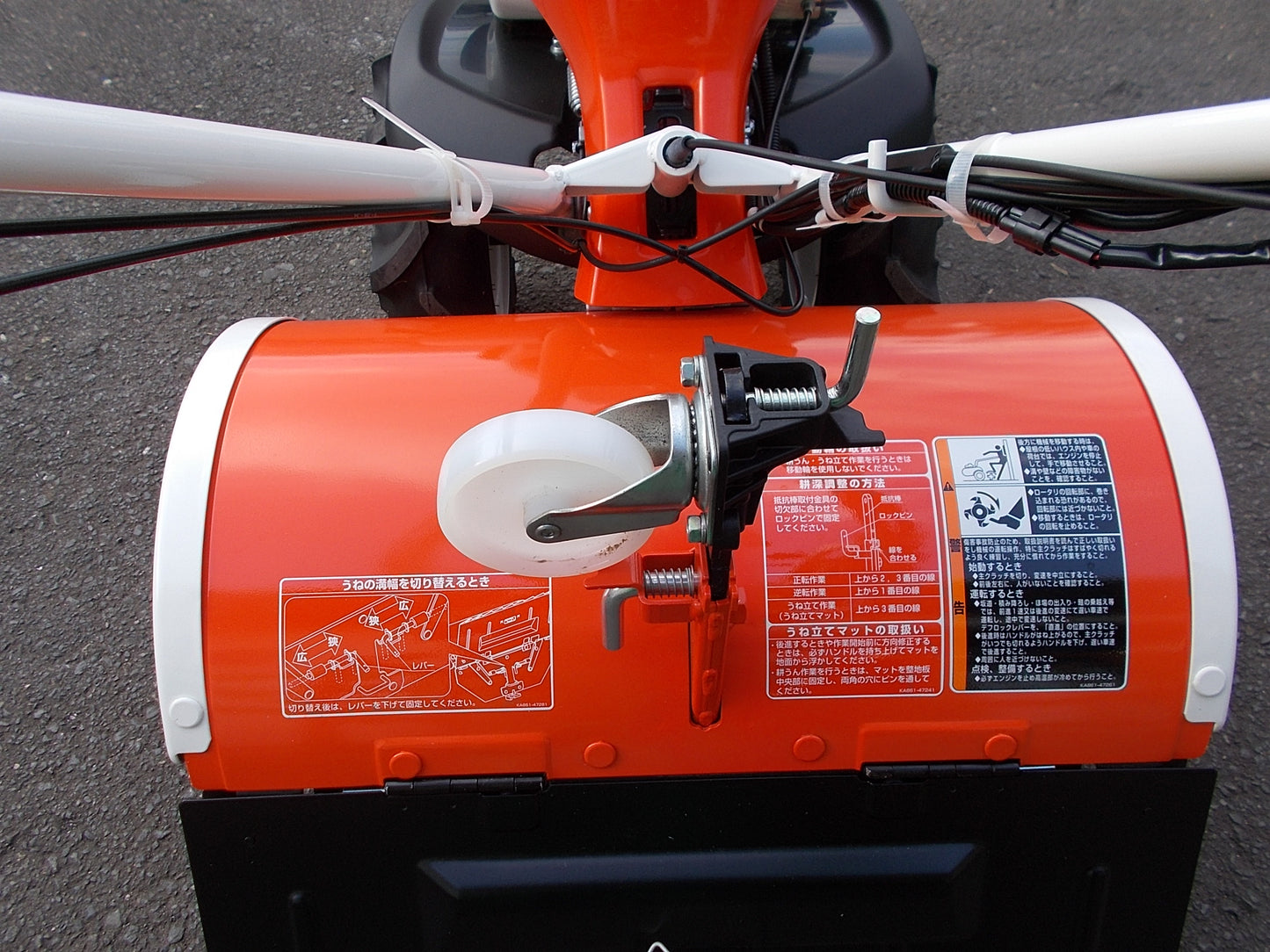 クボタ　中古　管理機　TRS600E　セル付き 未使用品