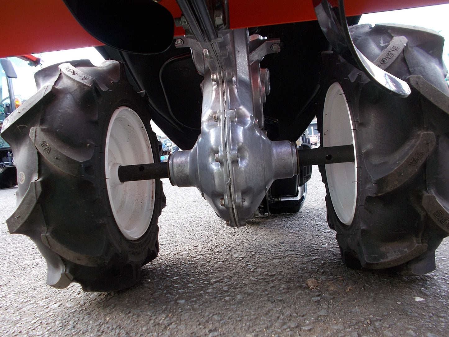 クボタ　中古　管理機　TRS600E　セル付き 未使用品