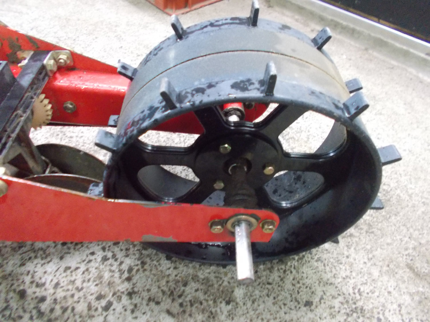 向井　中古　種まき機　ごんべぇHS-801