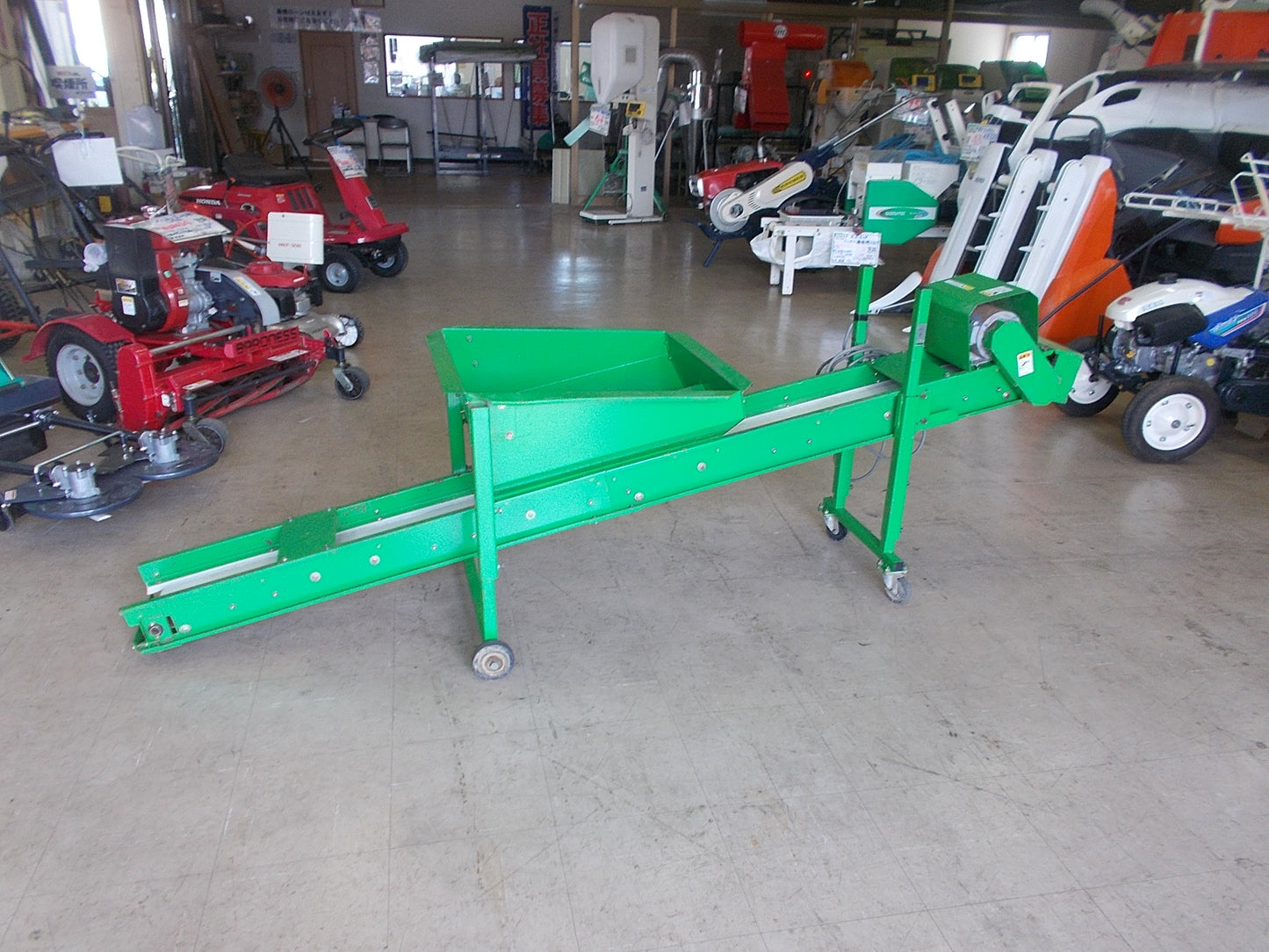 （株）岡山農栄社　中古　ベルトコンベア　BC1200AL