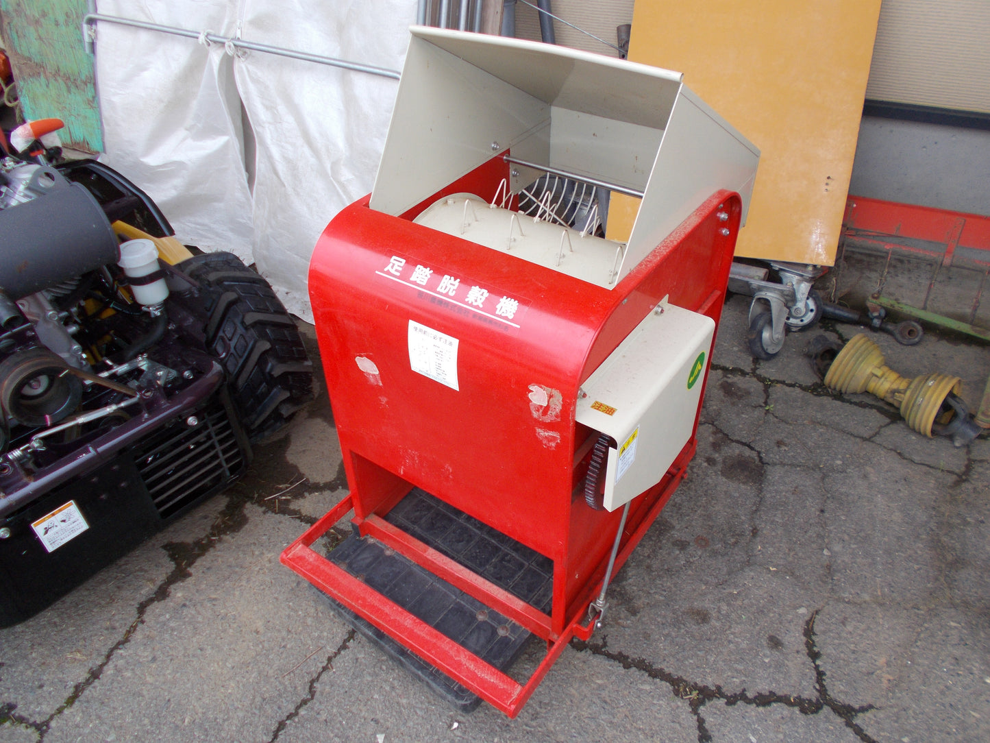 笹川農機　中古　脱穀機　FS-410