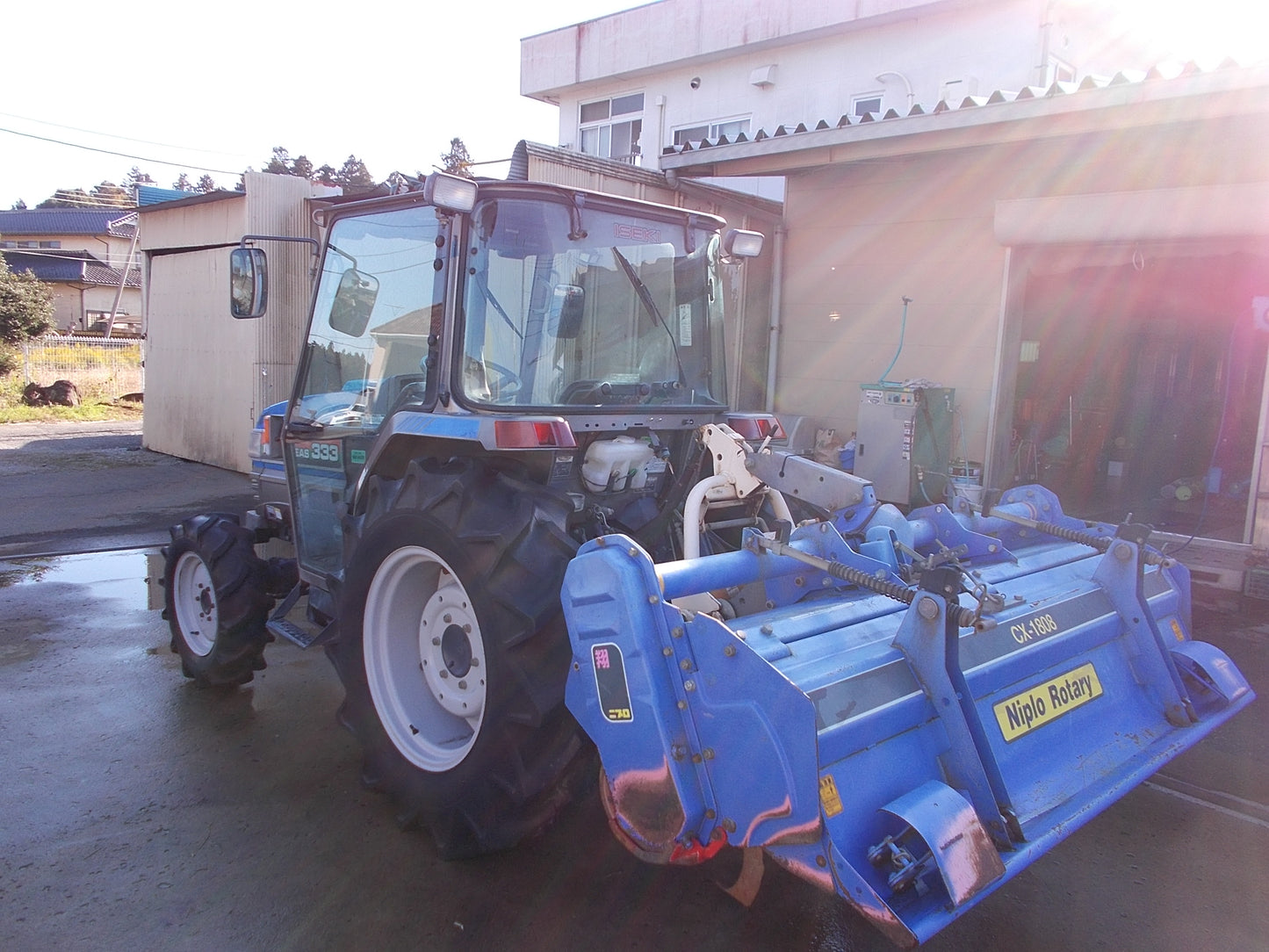 イセキ　中古　トラクター　TG333FF　３３馬力