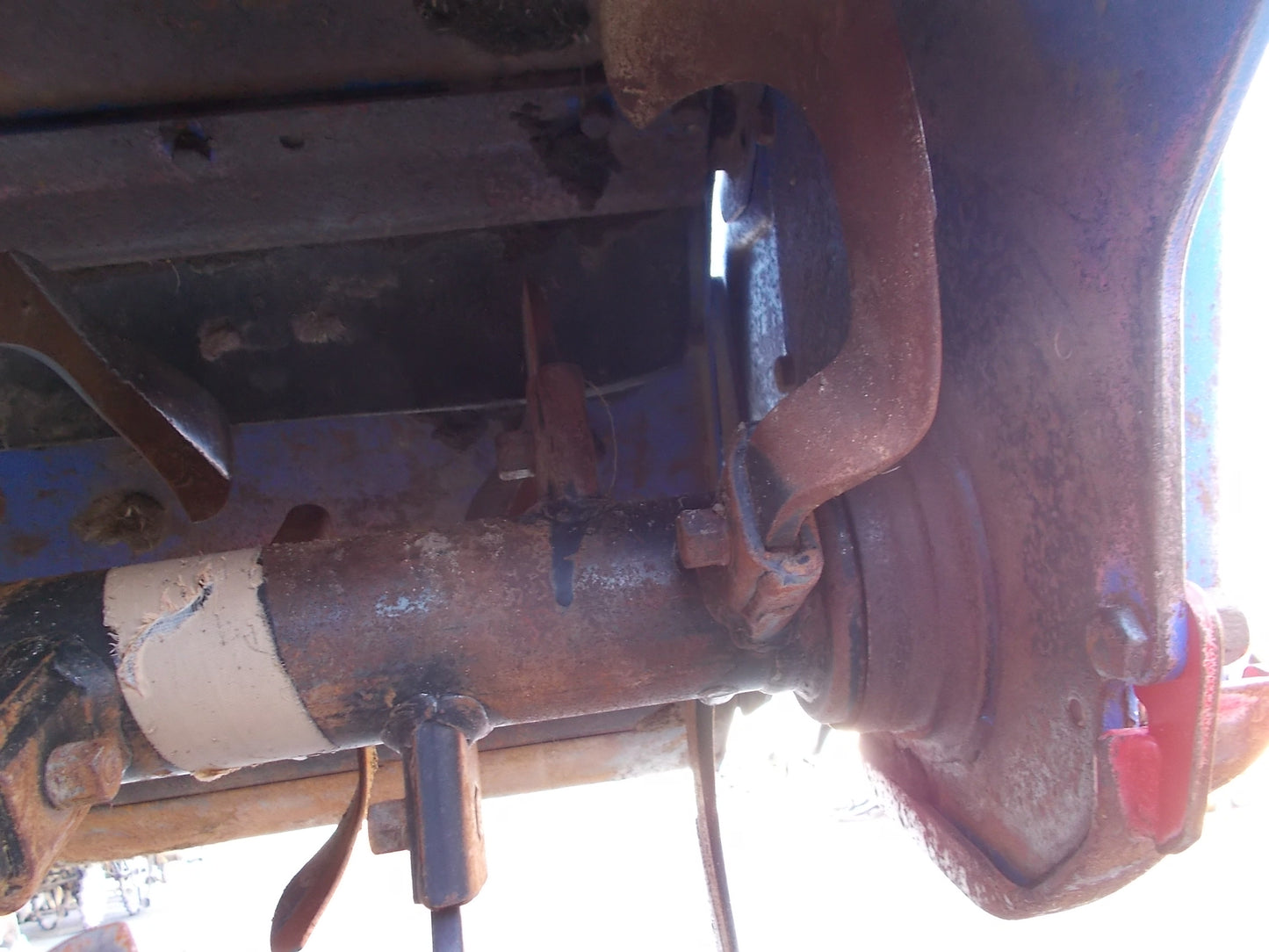 イセキ　中古　トラクター　TG333FF　３３馬力