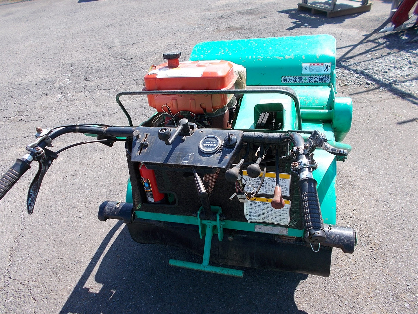 共栄社　中古　ハンマーナイフモア　バロネス草刈機HMA95　