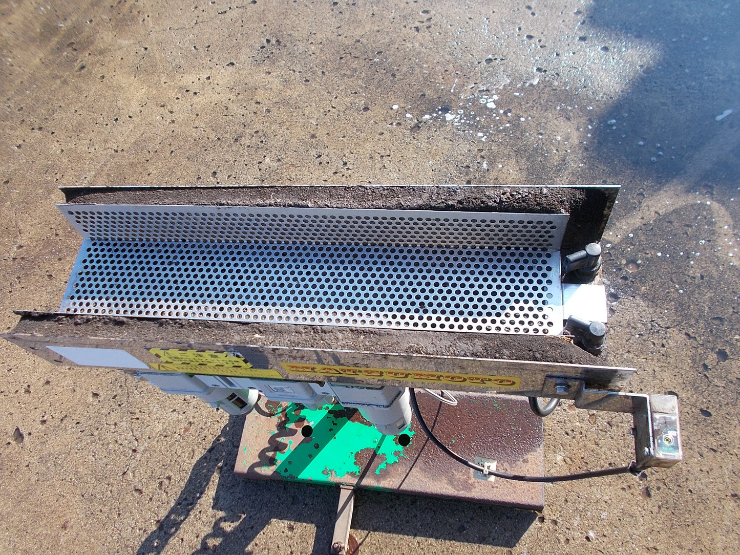 マツモト　中古　長ネギ用皮むき機　MZJ型（スポスポJ）