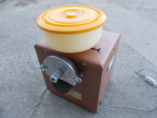 クボタ　中古　製粉機　めぐみⅠ