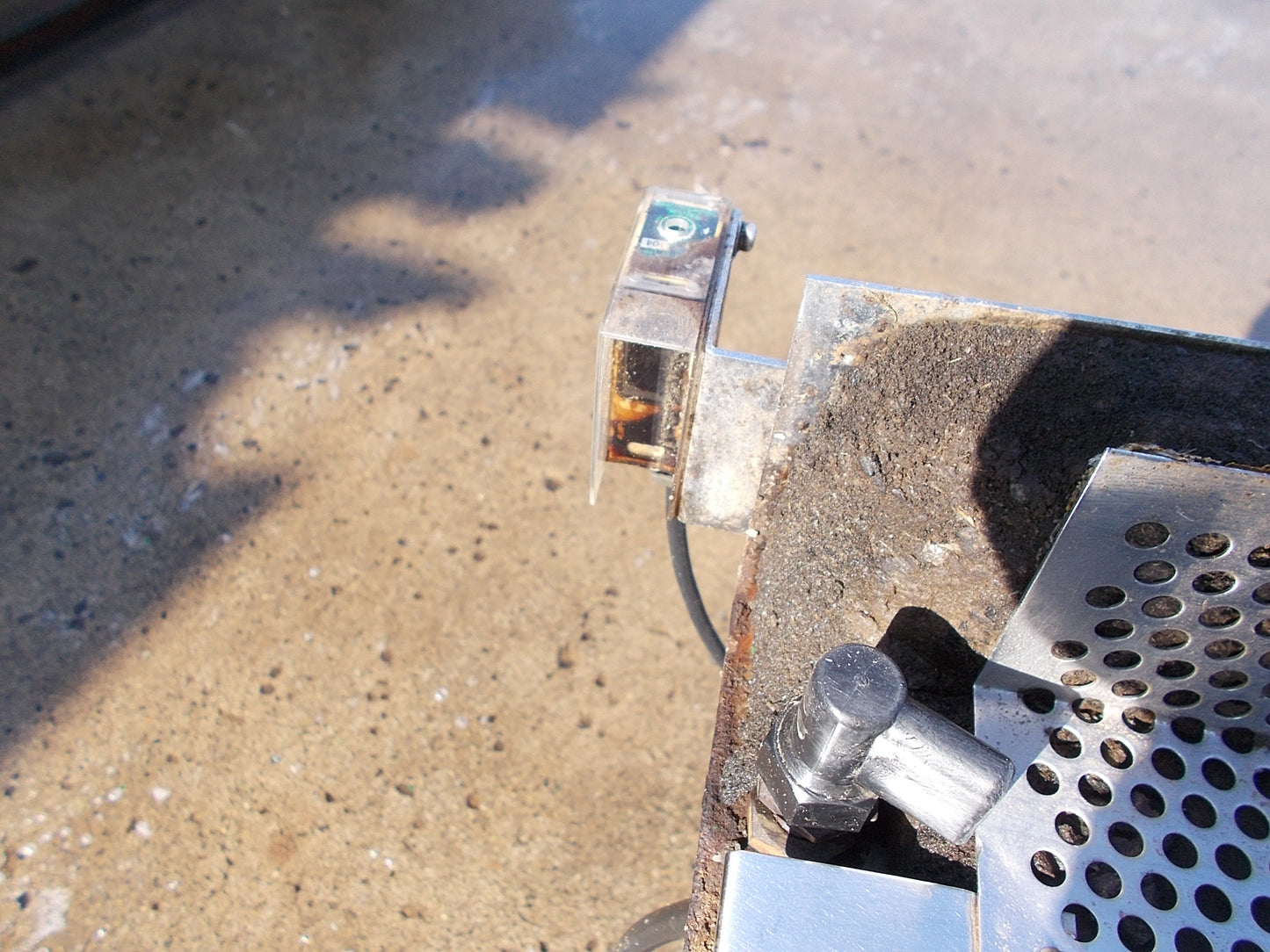 マツモト　中古　長ネギ用皮むき機　MZJ型（スポスポJ）