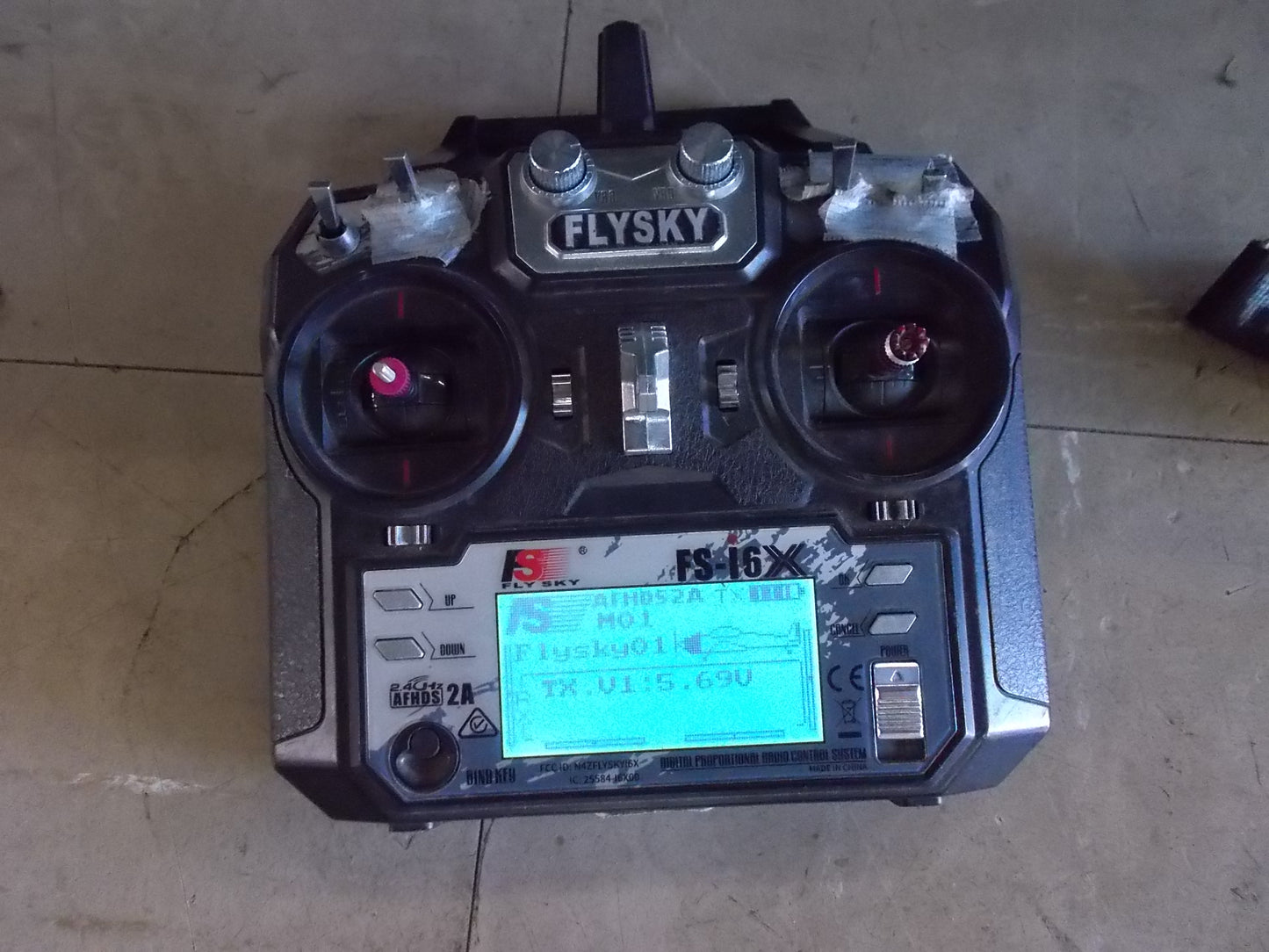 メーカー不明　ジャンク品　ラジコン草刈機　LM-750　